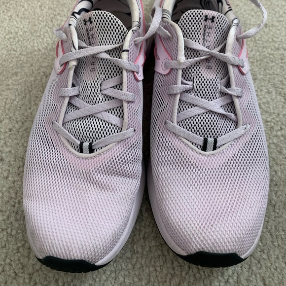 Under armour sneakers soft pink/grey size 7.5 - Picture 2 of 10